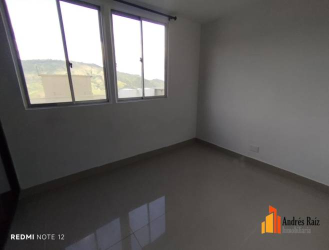 2 Dormitorio Habitaciones, ,1 BañoBathrooms,Apartamento,En Arriendo,1805901-A