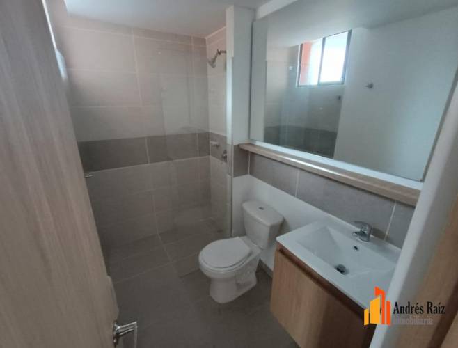 3 Dormitorio Habitaciones, ,3 BañoBathrooms,Apartamento,En Arriendo,1805880-A