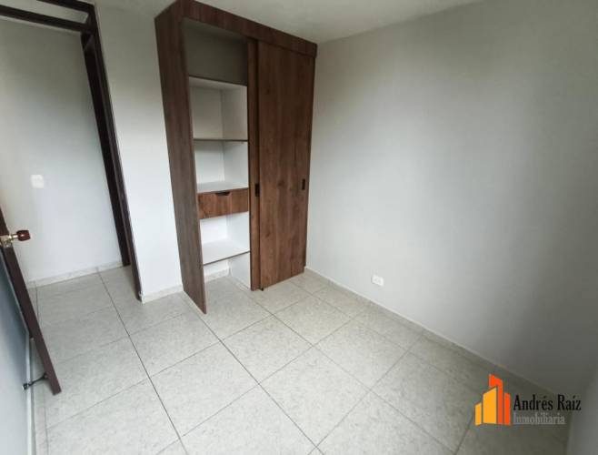 3 Dormitorio Habitaciones, ,2 BañoBathrooms,Apartamento,En Venta,1805850-V
