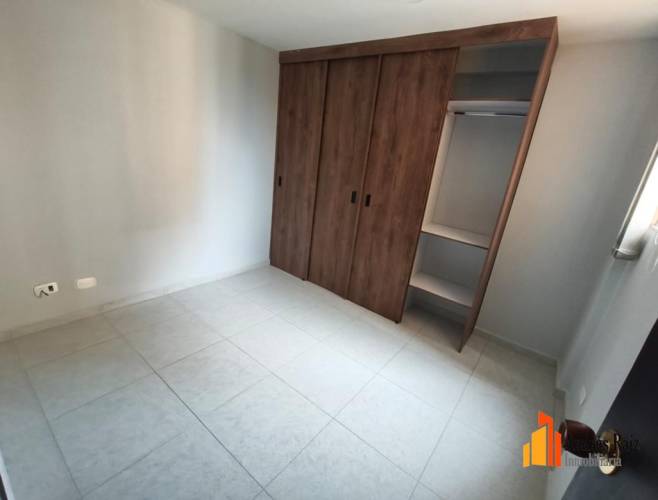 3 Dormitorio Habitaciones, ,2 BañoBathrooms,Apartamento,En Venta,1805850-V