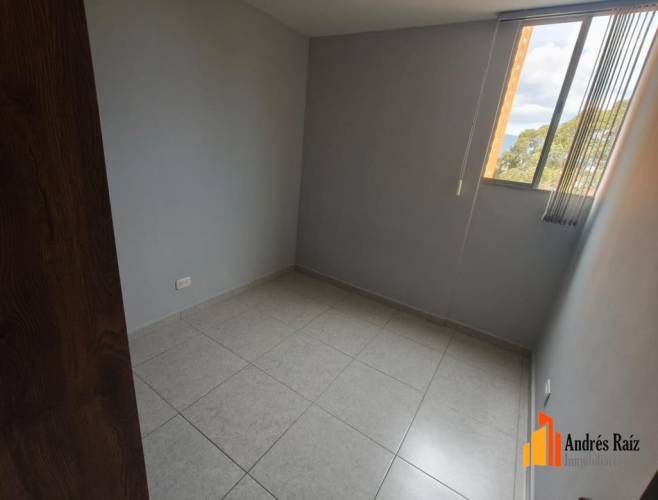 3 Dormitorio Habitaciones, ,2 BañoBathrooms,Apartamento,En Venta,1805850-V