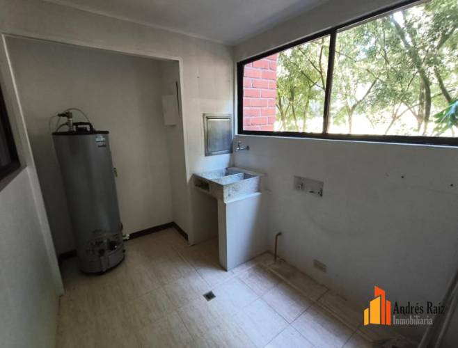 3 Dormitorio Habitaciones, ,3 BañoBathrooms,Apartamento,En Arriendo,1779370-A