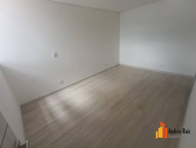 3 Dormitorio Habitaciones, ,2 BañoBathrooms,Apartamento,En Arriendo,1759973-A