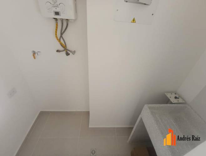 3 Dormitorio Habitaciones, ,2 BañoBathrooms,Apartamento,En Arriendo,1759973-A