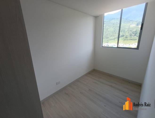3 Dormitorio Habitaciones, ,2 BañoBathrooms,Apartamento,En Arriendo,1759953-A