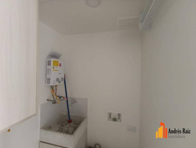 3 Dormitorio Habitaciones, ,2 BañoBathrooms,Apartamento,En Arriendo,1759953-A