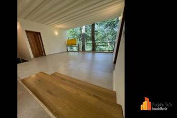 3 Dormitorio Habitaciones, ,4 BañoBathrooms,Casa,En Venta,1811641-V