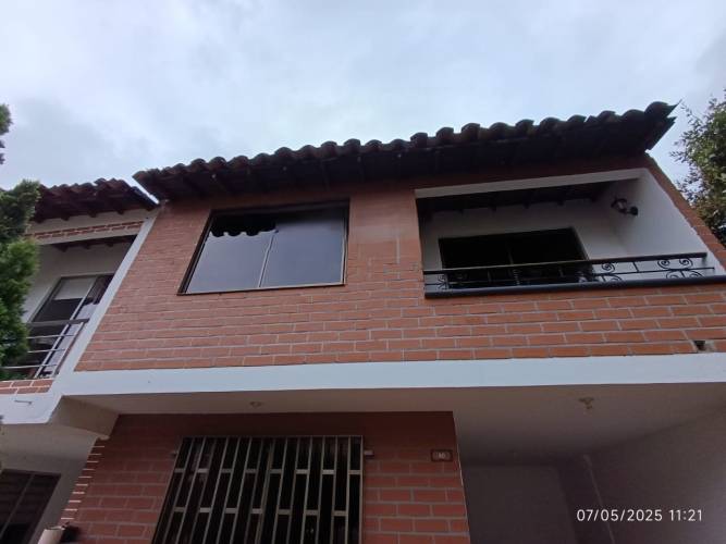4 Habitaciones Habitaciones, ,Casa,En Venta,1496 4 Habitaciones Habitaciones, ,Casa,En Venta,1496