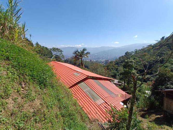 3 Habitaciones Habitaciones, ,2 BathroomsBathrooms,Finca,En Arriendo,1736