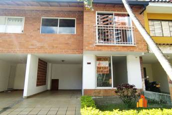 2 Habitaciones Habitaciones, ,Casa,En Arriendo,1747 2 Habitaciones Habitaciones, ,Casa,En Arriendo,1747