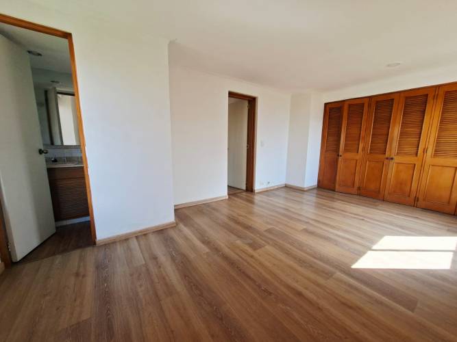 3 Habitaciones Habitaciones, ,2 BathroomsBathrooms,Apartamento,En Arriendo,1752