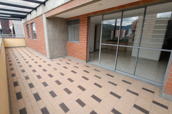 3 Habitaciones Habitaciones, ,2 BathroomsBathrooms,Apartamento,En Arriendo,1759