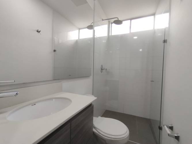 3 Habitaciones Habitaciones, ,2 BathroomsBathrooms,Apartamento,En Arriendo,1757
