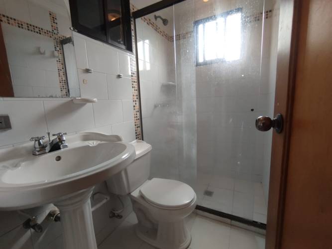 2 Habitaciones Habitaciones, ,2 BathroomsBathrooms,Apartamento,En Arriendo,1761