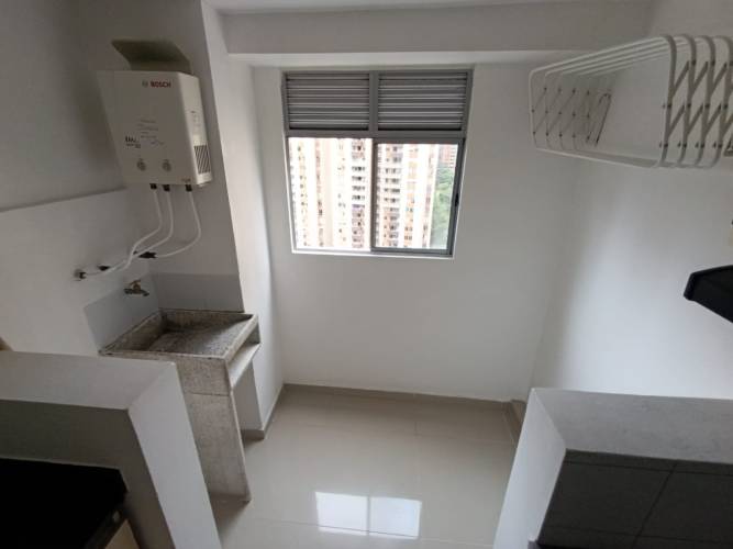 3 Habitaciones Habitaciones, ,2 BathroomsBathrooms,Apartamento,En Arriendo,1775