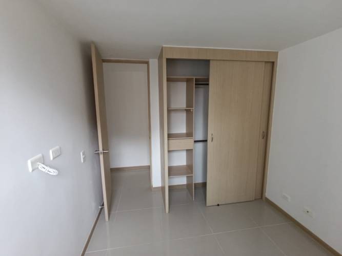 3 Habitaciones Habitaciones, ,2 BathroomsBathrooms,Apartamento,En Arriendo,1775