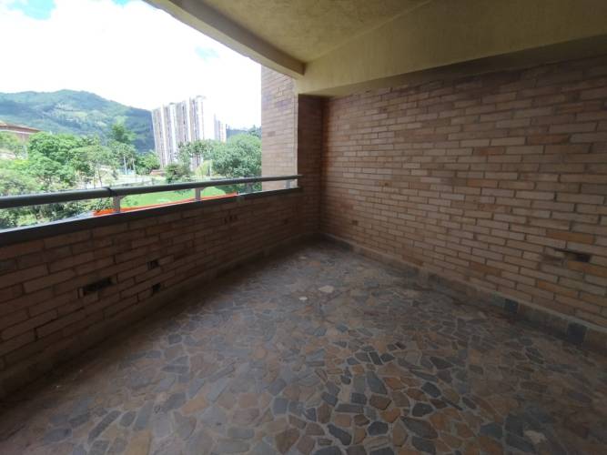 3 BathroomsBathrooms,Apartamento,En Arriendo,1778