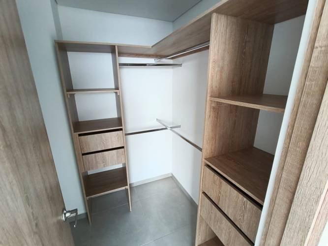 3 Habitaciones Habitaciones, ,2 BathroomsBathrooms,Apartamento,En Arriendo,1806