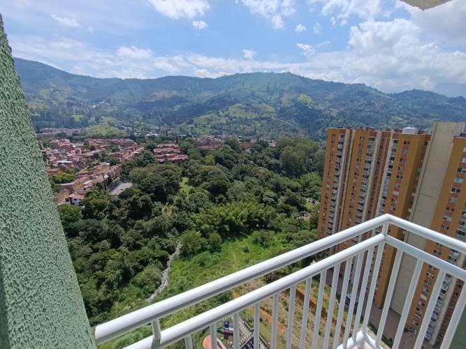 2 Habitaciones Habitaciones, ,2 BathroomsBathrooms,Apartamento,En Arriendo,1807