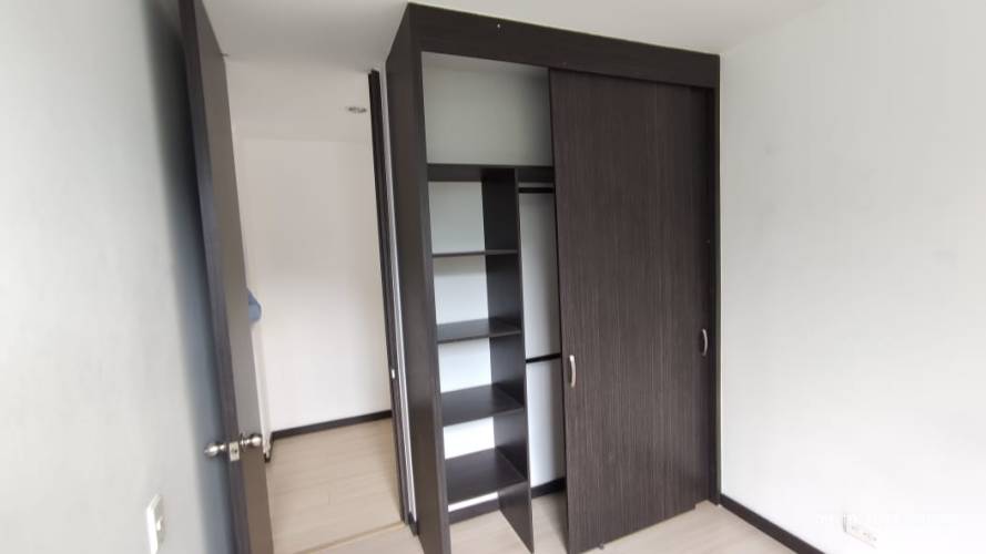 3 Habitaciones Habitaciones, ,2 BathroomsBathrooms,Apartamento,En Arriendo,1808