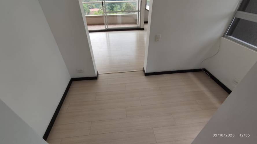 3 Habitaciones Habitaciones, ,2 BathroomsBathrooms,Apartamento,En Arriendo,1808