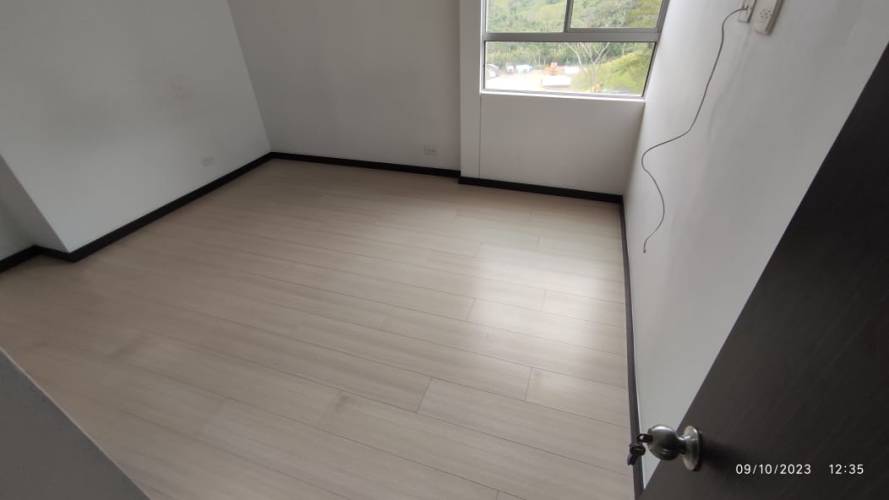 3 Habitaciones Habitaciones, ,2 BathroomsBathrooms,Apartamento,En Arriendo,1808