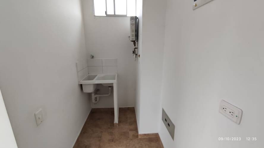 3 Habitaciones Habitaciones, ,2 BathroomsBathrooms,Apartamento,En Arriendo,1808