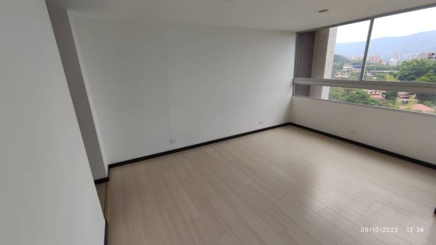 3 Habitaciones Habitaciones, ,2 BathroomsBathrooms,Apartamento,En Arriendo,1808