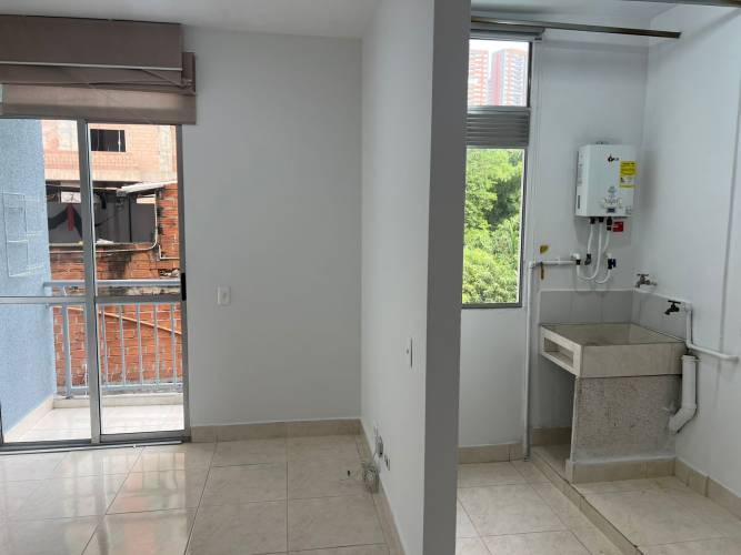 3 Habitaciones Habitaciones, ,2 BathroomsBathrooms,Apartamento,En Arriendo,1810