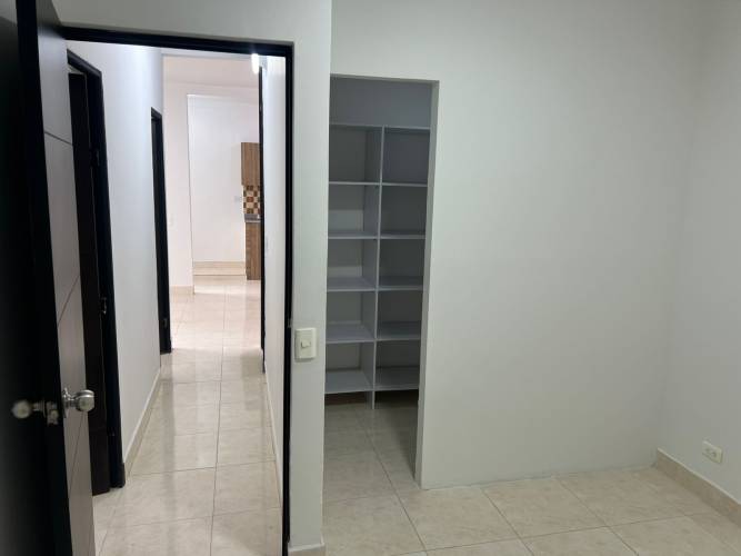 3 Habitaciones Habitaciones, ,2 BathroomsBathrooms,Apartamento,En Arriendo,1810