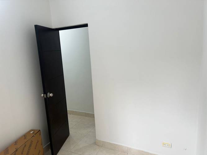 3 Habitaciones Habitaciones, ,2 BathroomsBathrooms,Apartamento,En Arriendo,1810