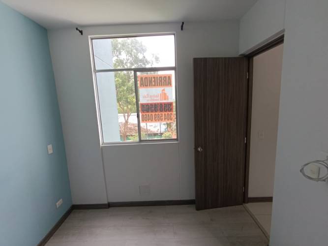 2 Habitaciones Habitaciones, ,2 BathroomsBathrooms,Apartamento,En Arriendo,1811