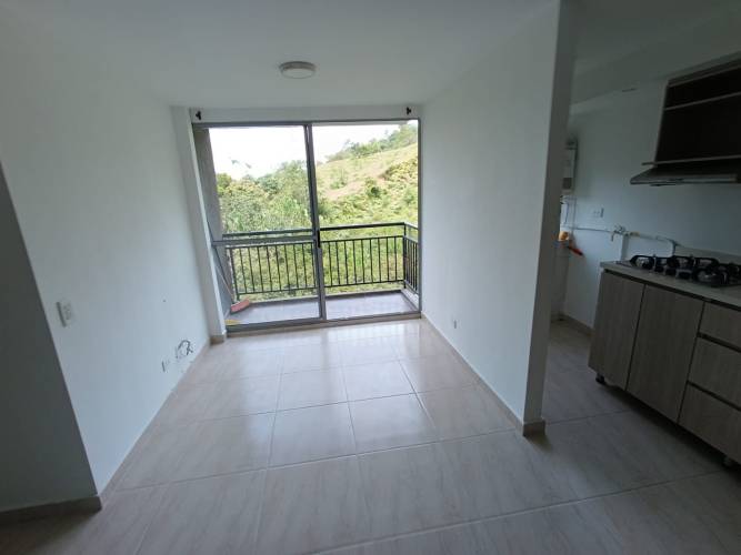 3 Habitaciones Habitaciones, ,2 BathroomsBathrooms,Apartamento,En Arriendo,1813