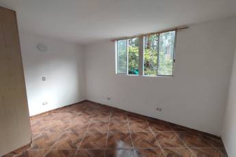 2 Habitaciones Habitaciones, ,1 BañoBathrooms,Apartamento,En Arriendo,1815