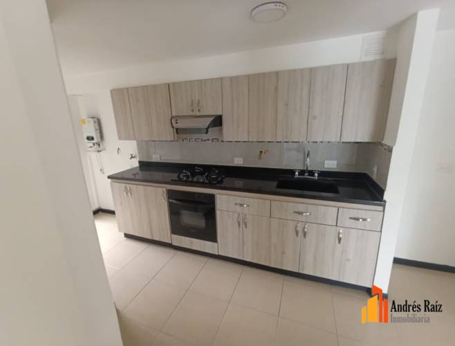 3 Habitaciones Habitaciones, ,2 BathroomsBathrooms,Apartamento,En Arriendo,1818