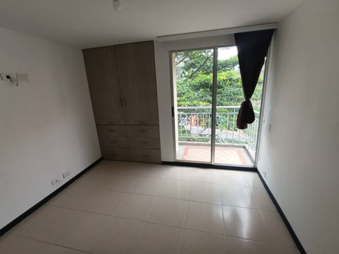 3 Habitaciones Habitaciones, ,2 BathroomsBathrooms,Apartamento,En Arriendo,1818