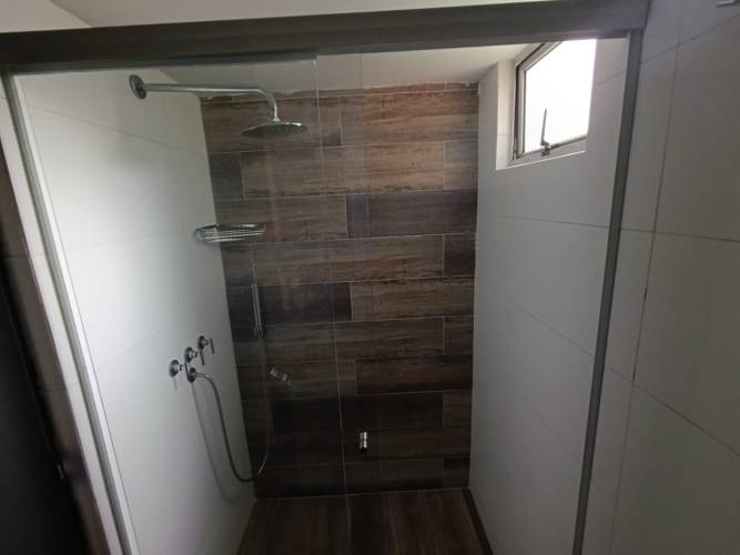 3 Habitaciones Habitaciones, ,2 BathroomsBathrooms,Apartamento,En Arriendo,1818