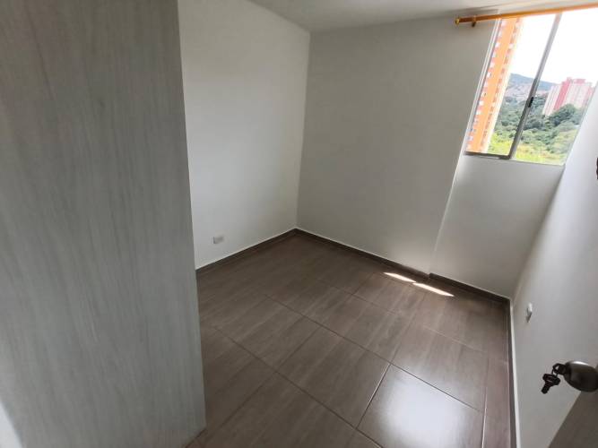 3 Habitaciones Habitaciones, ,2 BathroomsBathrooms,Apartamento,En Arriendo,1819