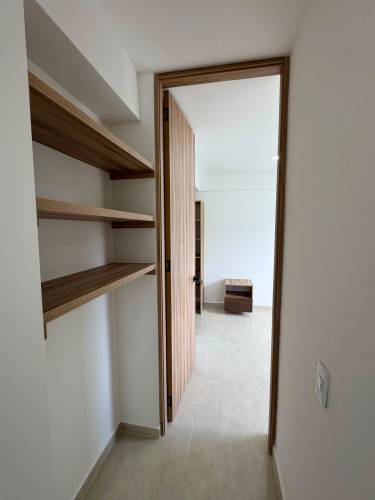 2 Habitaciones Habitaciones, ,2 BathroomsBathrooms,Apartamento,En Arriendo,1825