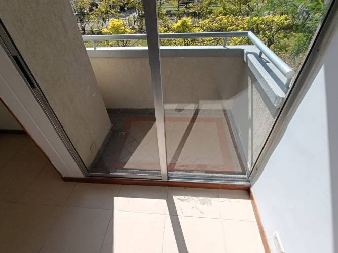 3 Habitaciones Habitaciones, ,2 BathroomsBathrooms,Apartamento,En Arriendo,1827