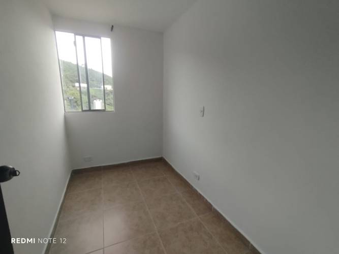 3 Habitaciones Habitaciones, ,1 BañoBathrooms,Apartamento,En Arriendo,1829