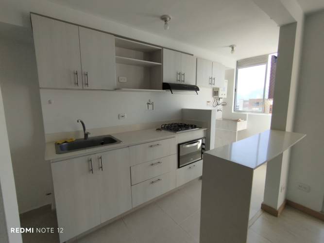 3 Habitaciones Habitaciones, ,2 BathroomsBathrooms,Apartamento,En Arriendo,1830