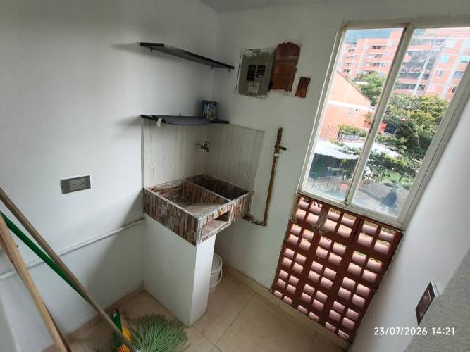 3 Habitaciones Habitaciones, ,1 BañoBathrooms,Apartamento,En Arriendo,1833 3 Habitaciones Habitaciones, ,1 BañoBathrooms,Apartamento,En Arriendo,1833