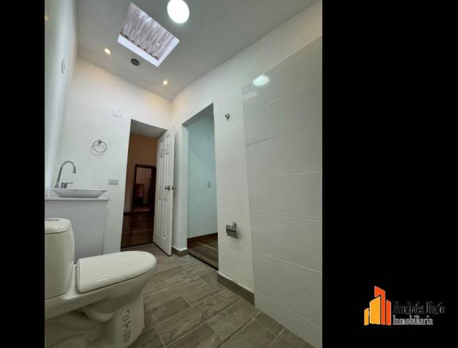 4 Habitaciones Habitaciones, ,Casa,En Arriendo,1789592-A