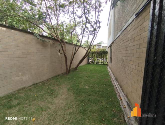 3 Habitaciones Habitaciones, ,Apartamento,En Venta,1789579-V