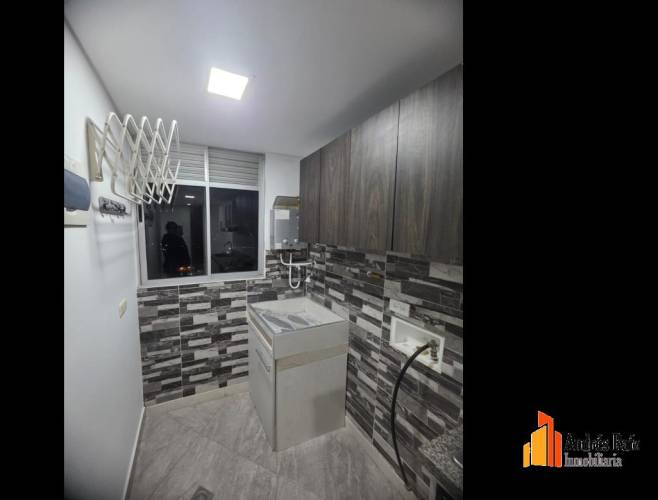2 Habitaciones Habitaciones, ,2 BathroomsBathrooms,Apartamento,En Arriendo,1791889-A