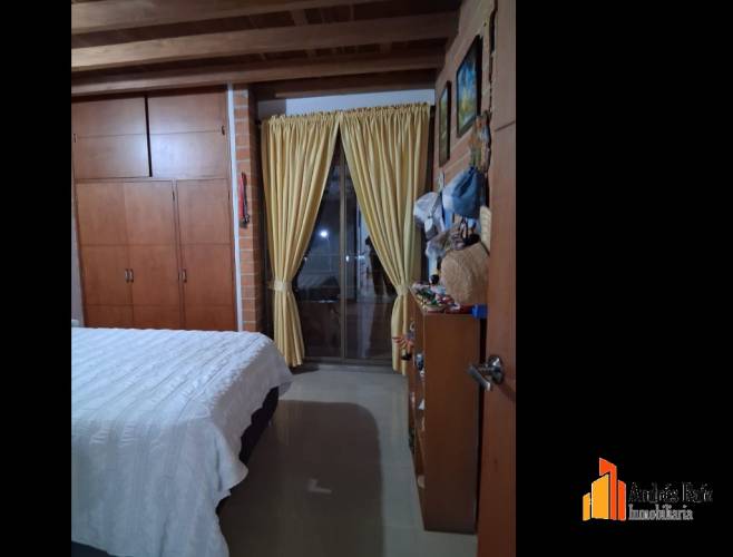 4 Dormitorio Habitaciones, ,3 BañoBathrooms,Casa,En Arriendo,1796395-A