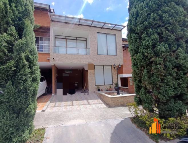 4 Dormitorio Habitaciones, ,3 BañoBathrooms,Casa,En Arriendo,1799336-A 4 Dormitorio Habitaciones, ,3 BañoBathrooms,Casa,En Arriendo,1799336-A