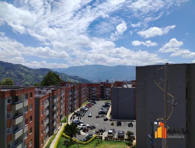 3 Dormitorio Habitaciones, ,2 BañoBathrooms,Apartamento,En Arriendo,1800411-A