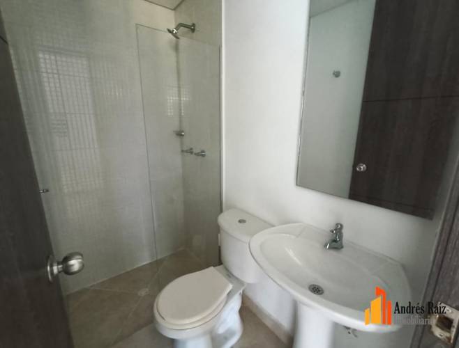 3 Dormitorio Habitaciones, ,2 BañoBathrooms,Apartamento,En Arriendo,1800093-A
